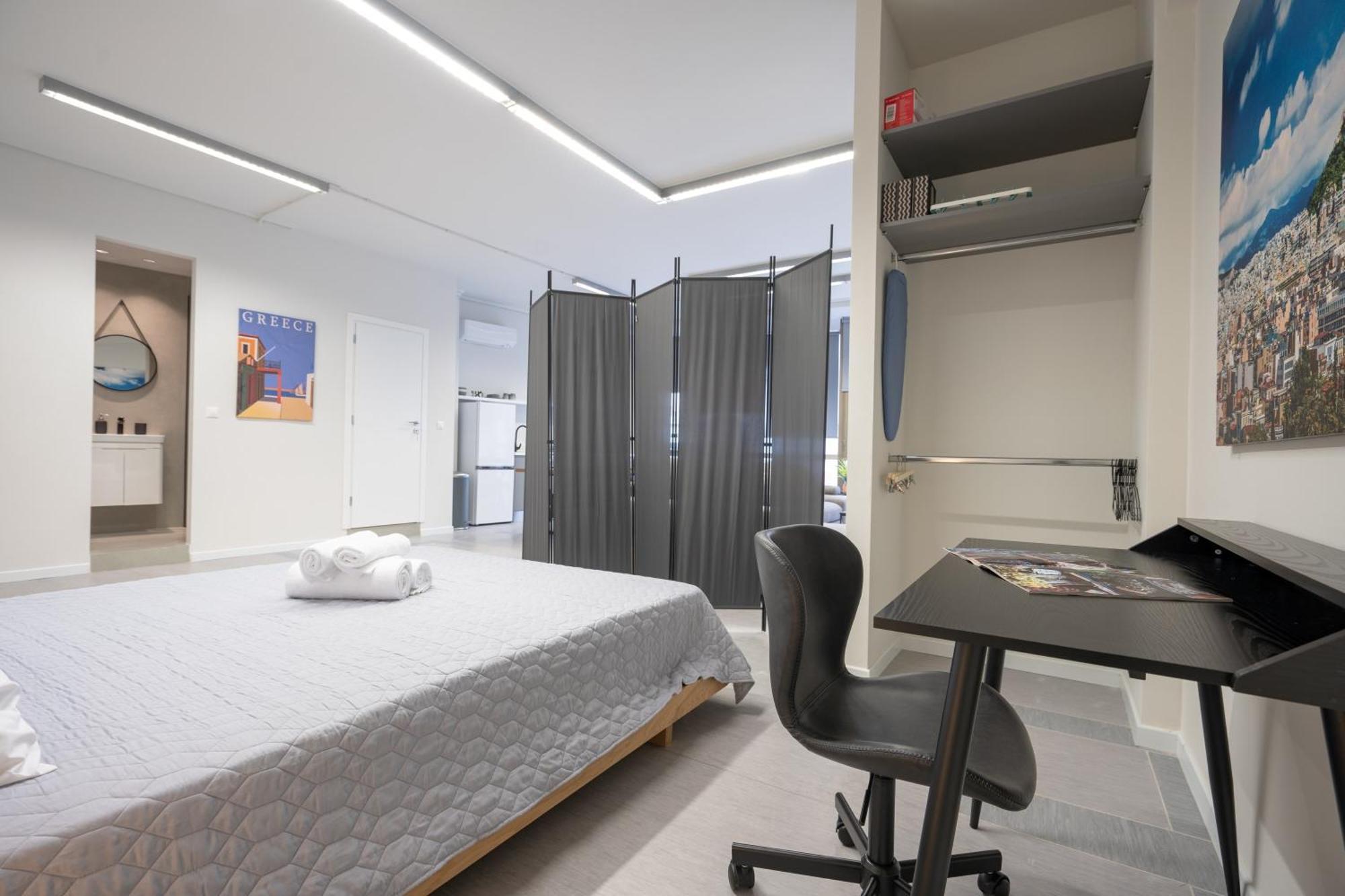 Apartment Ermou Street 1 Bedroom 4 Persons By Mps *