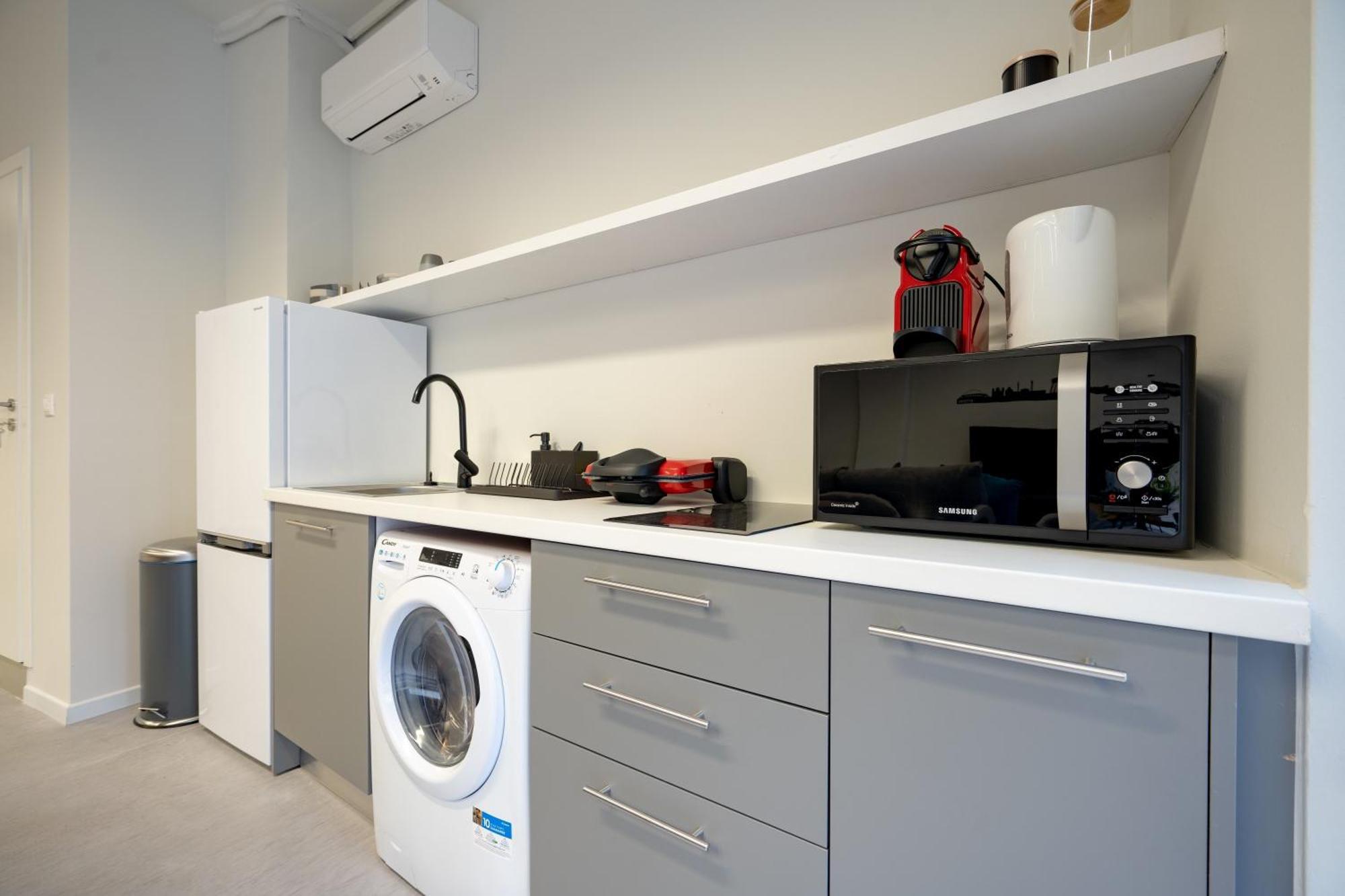 Apartment Ermou Street 1 Bedroom 4 Persons By Mps Athens